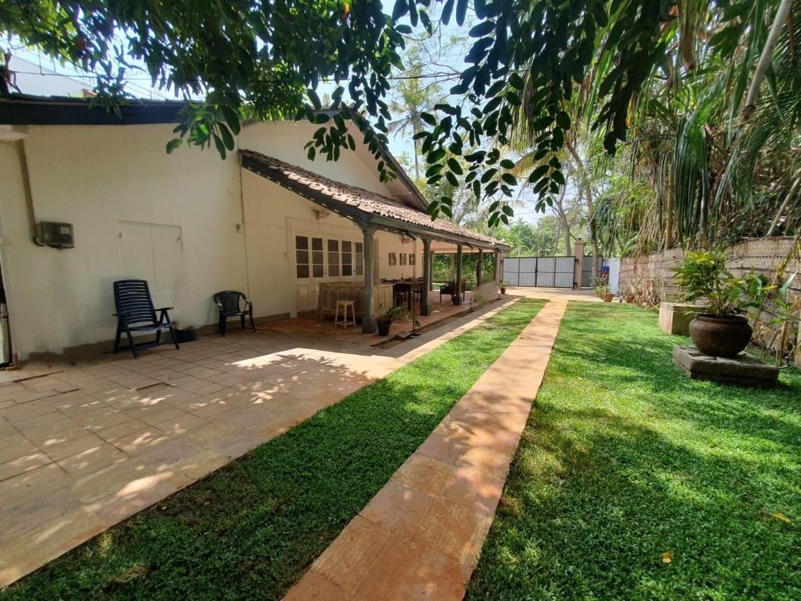 Agora Villa By Esperanza Tangalle Esterno foto