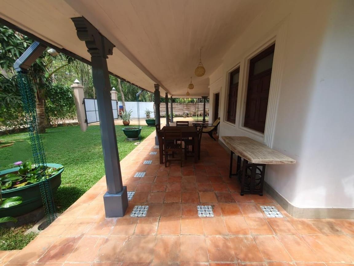 Agora Villa By Esperanza Tangalle Esterno foto